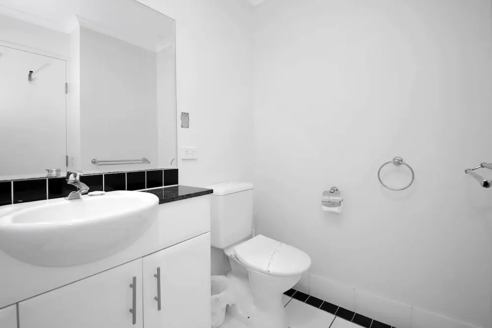 Barrington, 713/35-45 Shoal Bay Road