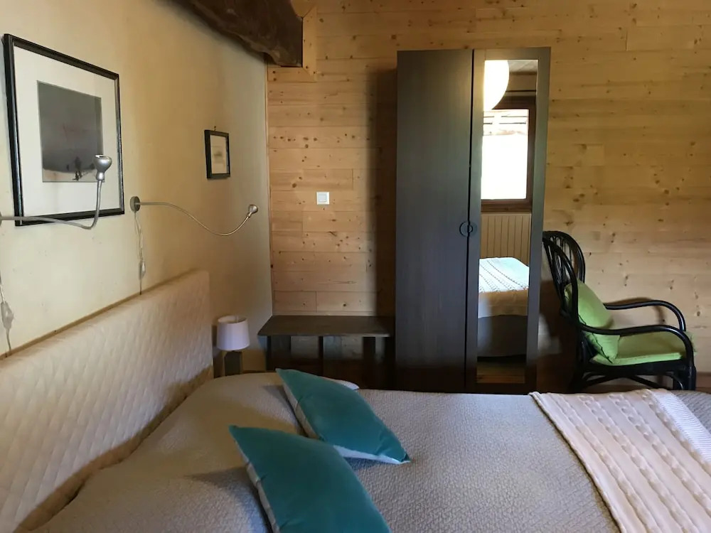 Chambres d'Hôtes la Vigne sur le Foin