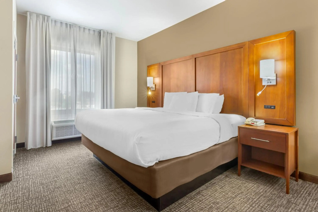 Comfort Suites Greensboro-High Point