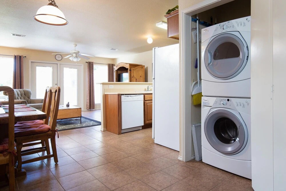 5 O'clock Somewhere! Ww H302 2 Bedroom Condo by RedAwning