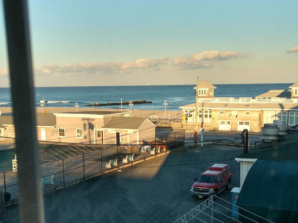 Atlantic View Inn