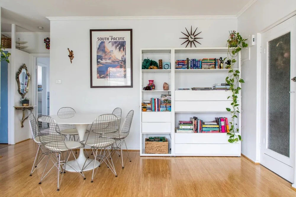 Retro 1 Bedroom Apartment In Melbourne's Hawthorn
