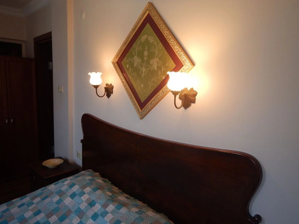 Uzum Hotel