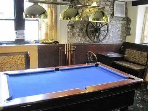 The Boars Head