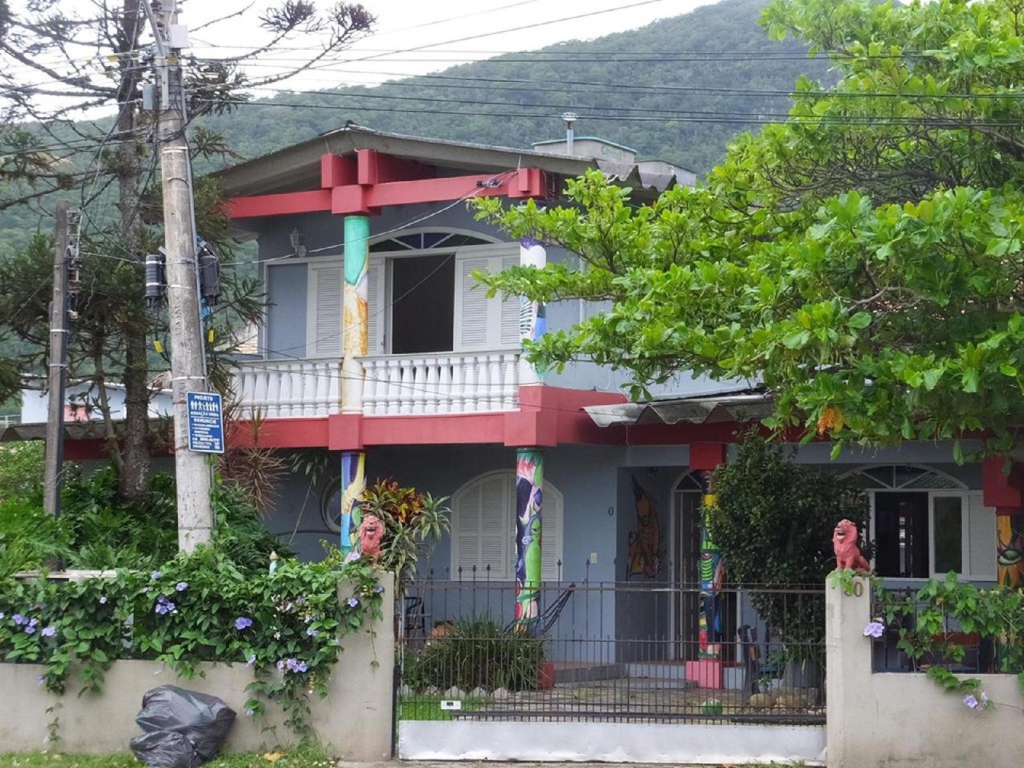 Retro House Hostel