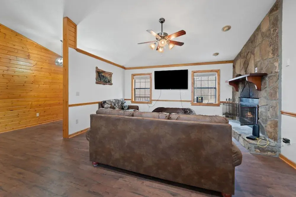 Retreat In The Smokies 3 Bedroom Home