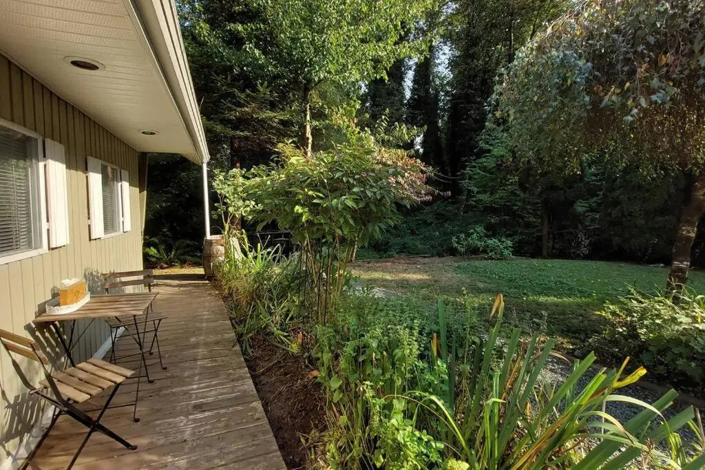 A Garden Oasis - 3-Bed Private Home Off Hwy 1