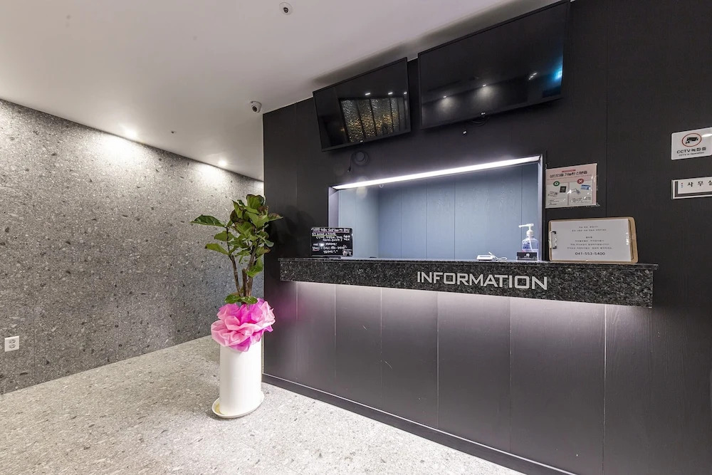 Wall Hotel Cheonan Cheongsu