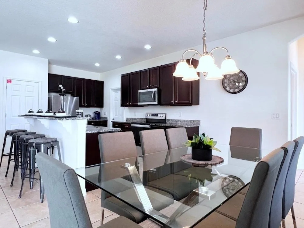Cozy Family Friendly Pool Home With Game Room 5 Bedroom Home by RedAwning
