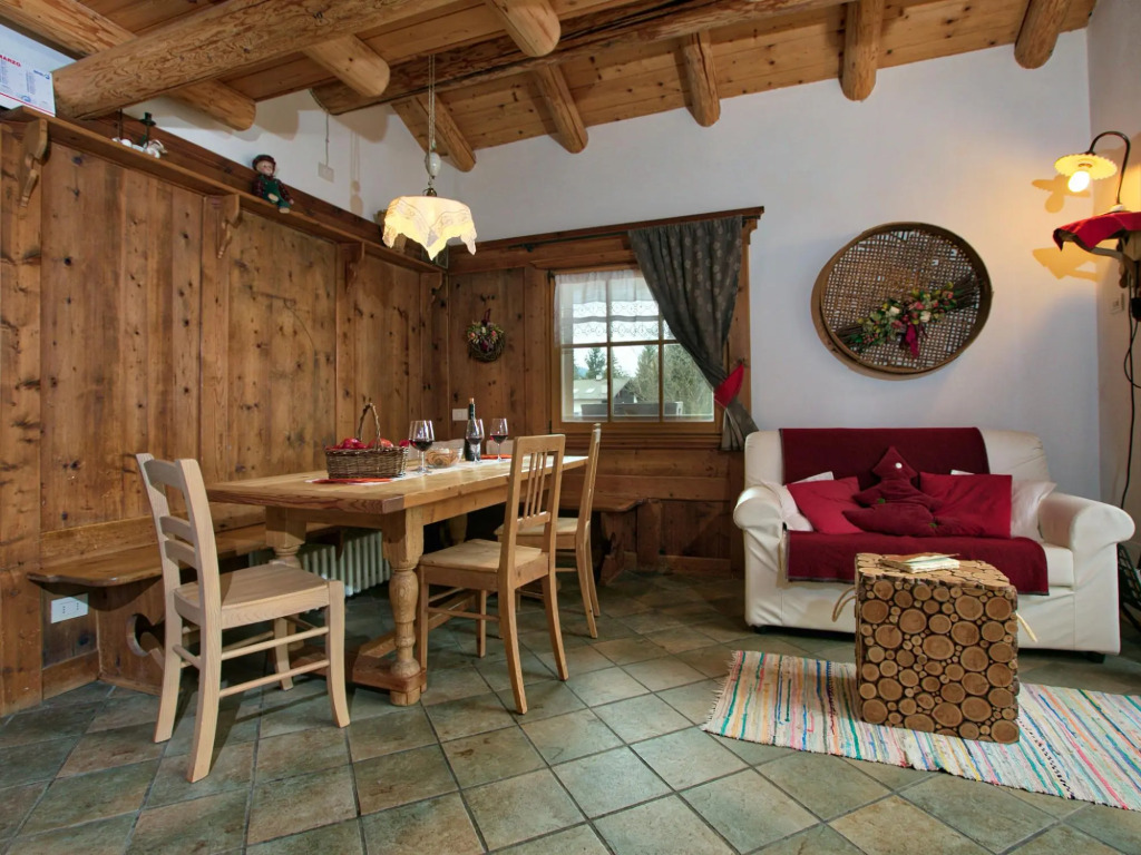 Typical Cottage in Bellamonte Italy with bubble bath