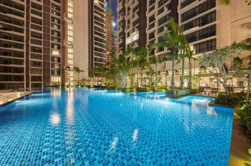 Grand Medini Residence Nusajaya by Stayrene