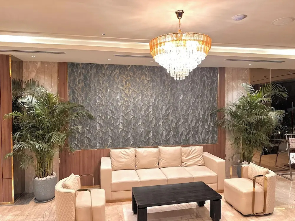 ASTER GRAND BY ZENQ Saket