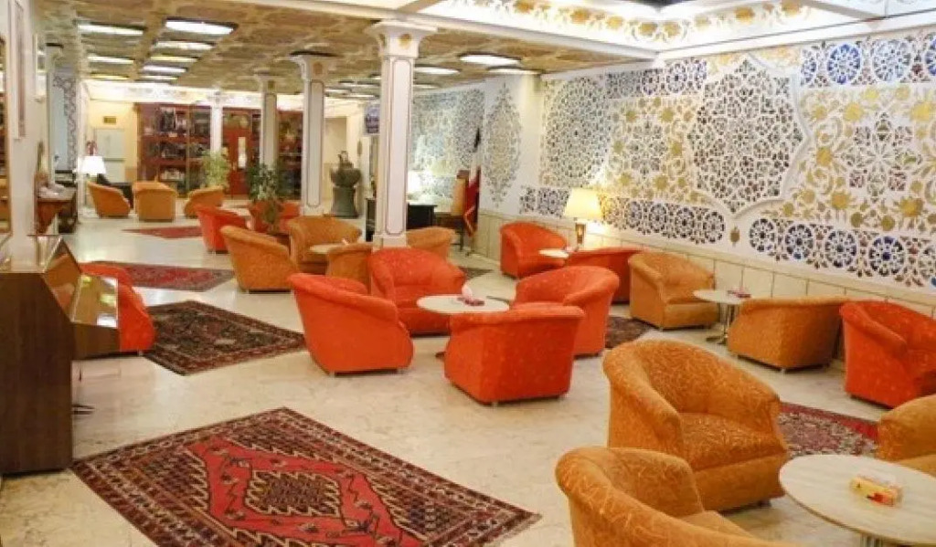 Kowsar Tehran Hotel