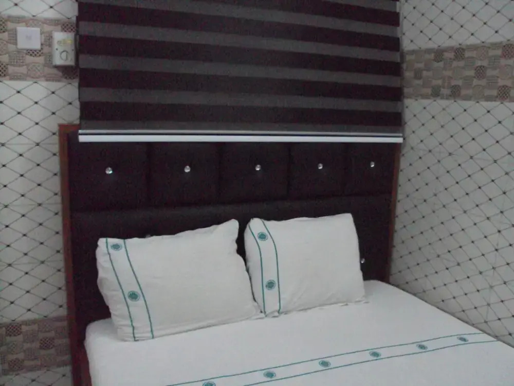 Elite Poolbar & Lodge