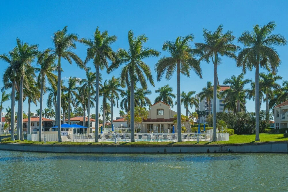 Vista Verde West by Vtrips