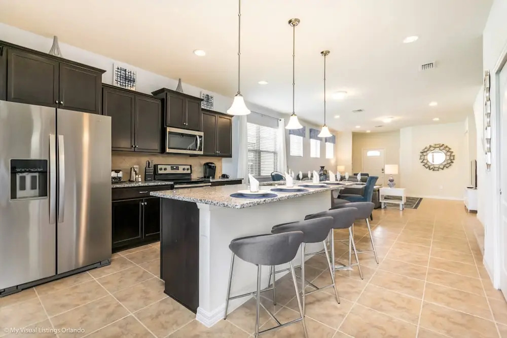 5 Bed 5 Ba Villa with Game Room, Pool & Spa