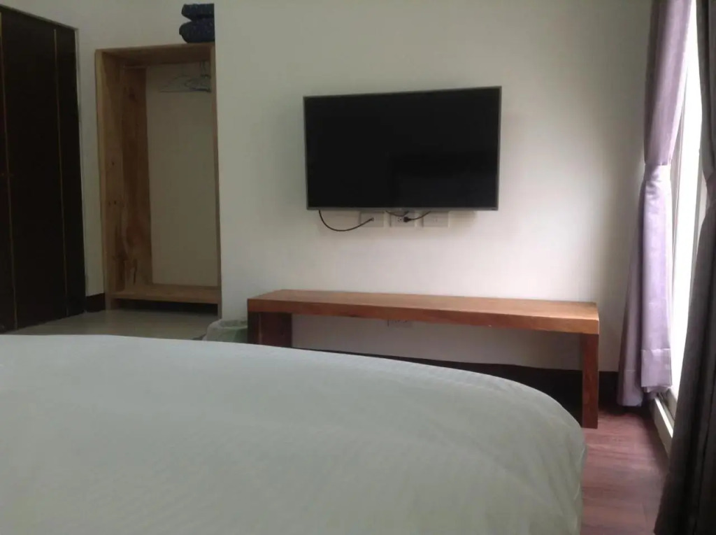 Shi Mom B&B