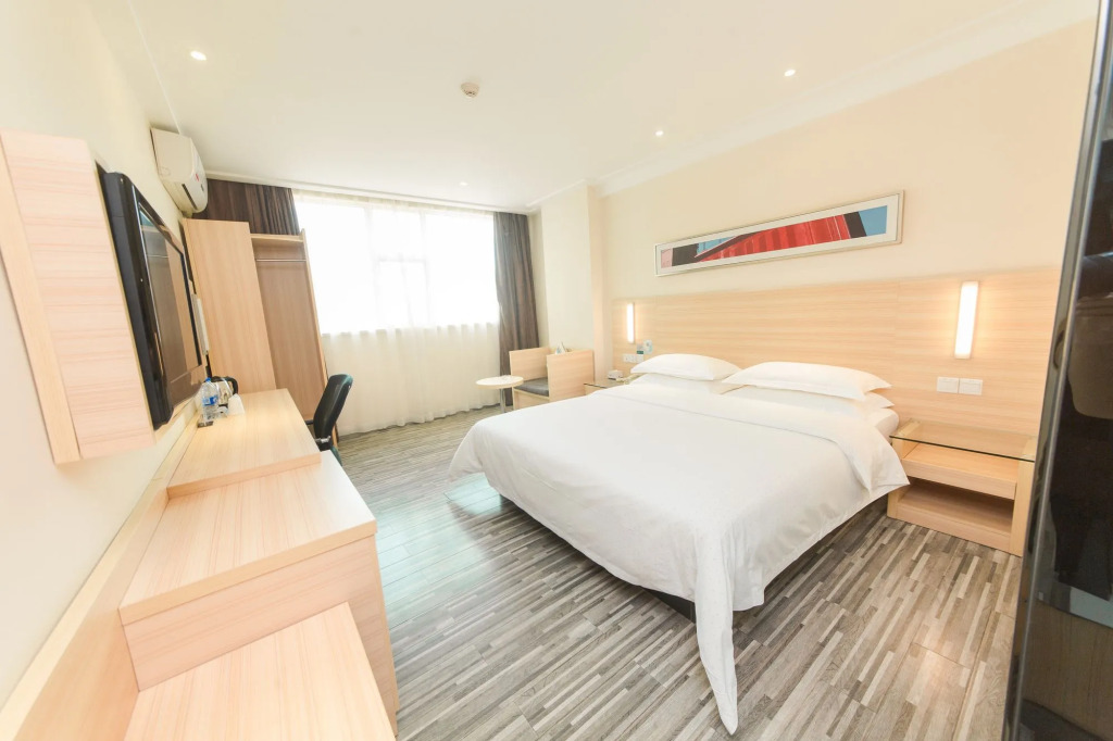 Rezen Proyal Hotel