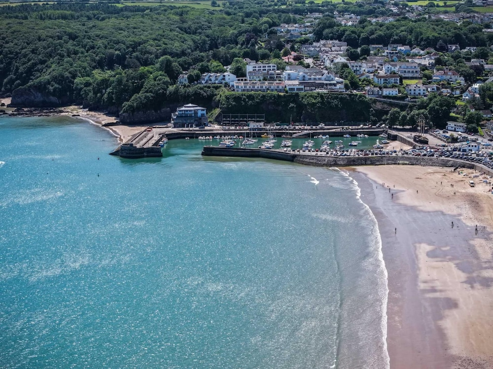 Rainbow Leap - 5 Bed Holiday Home - Saundersfoot