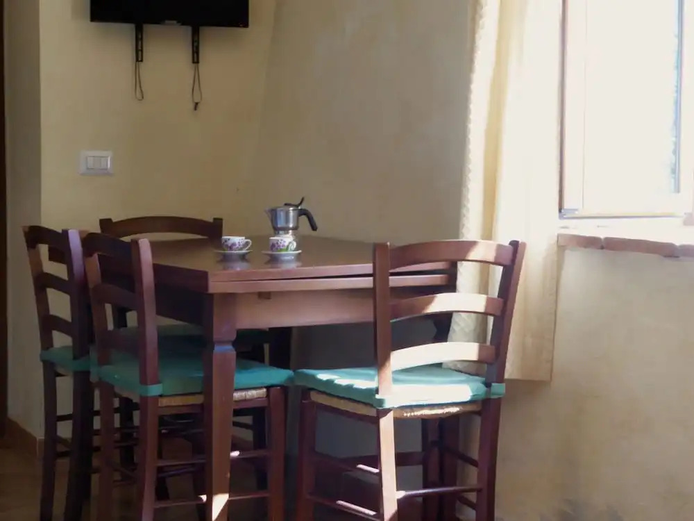 Holiday home in Canossa with Swimming Pool, Garden, Barbecue