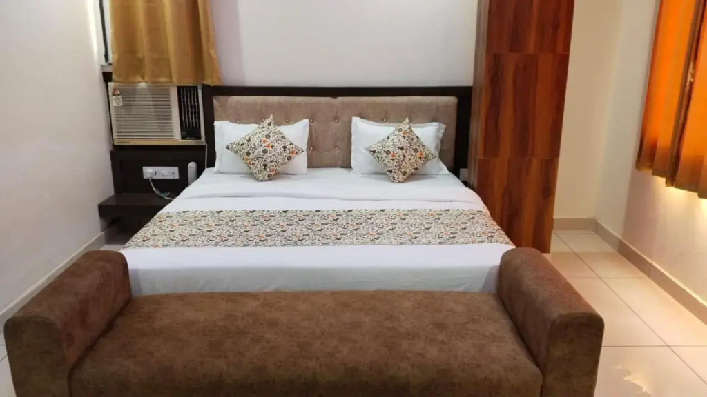 Hotel Bagga Kuteer