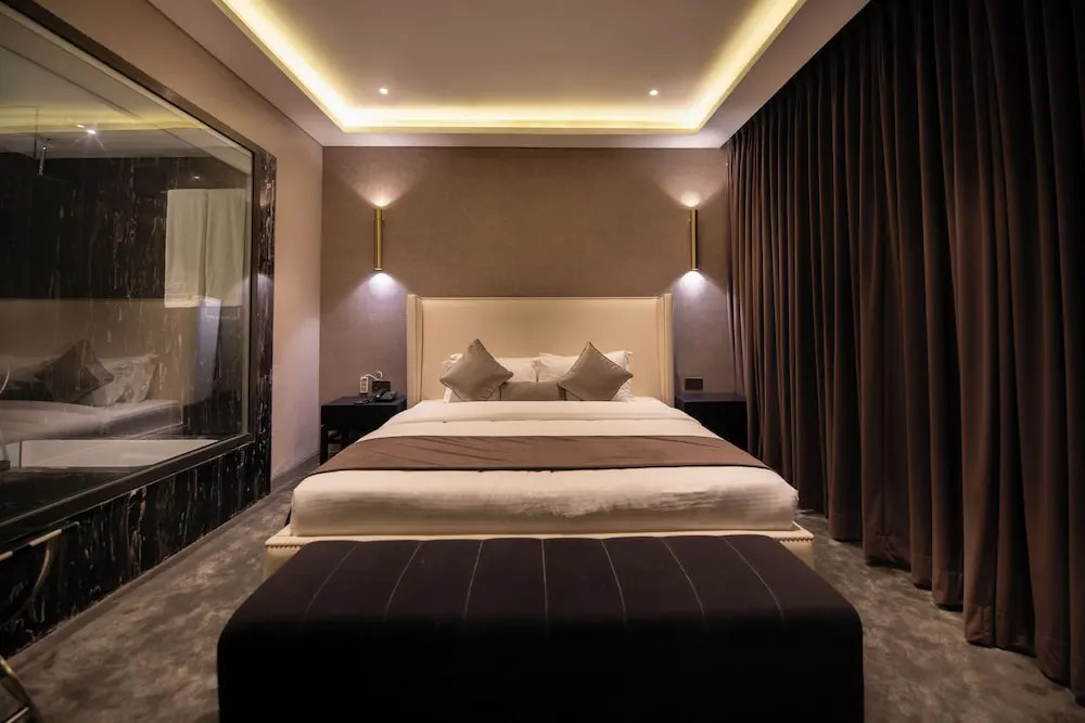 Valentia The Exotic Boutique Hotel - Pure Veg
