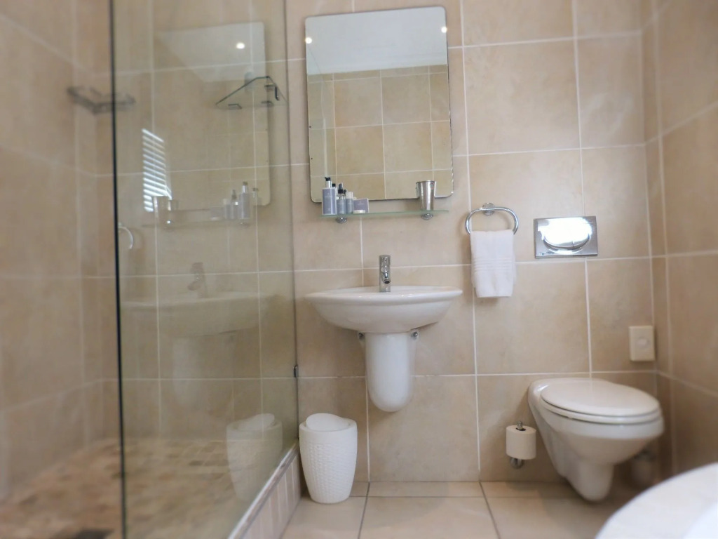 The Hampton Exclusive Guesthouse