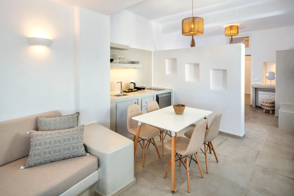 Hill Suites