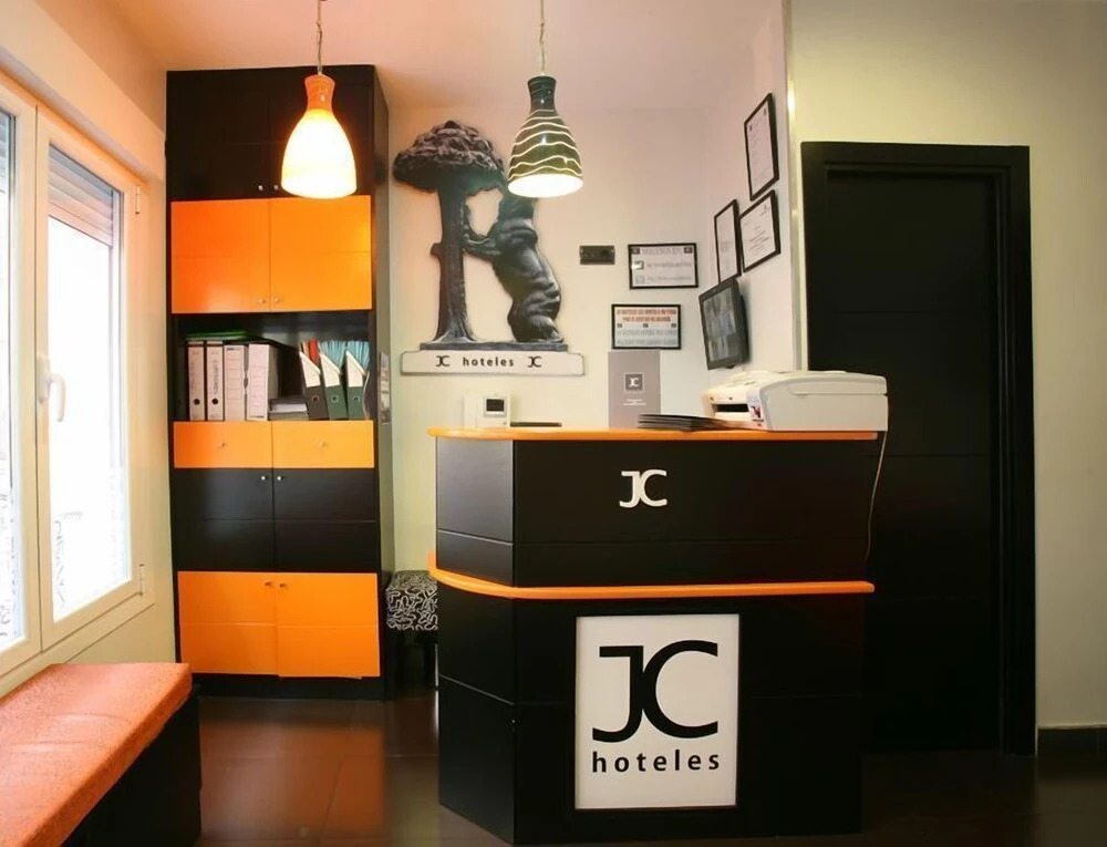 Jc Rooms Puerta Del Sol