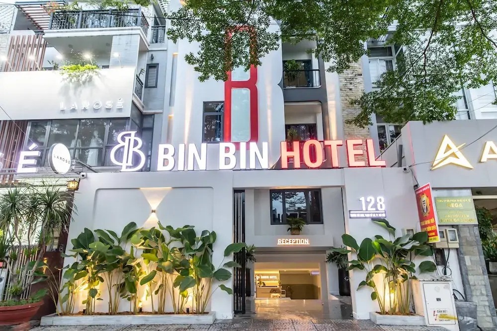Bin Bin Hotel 12 Near Sala Residence