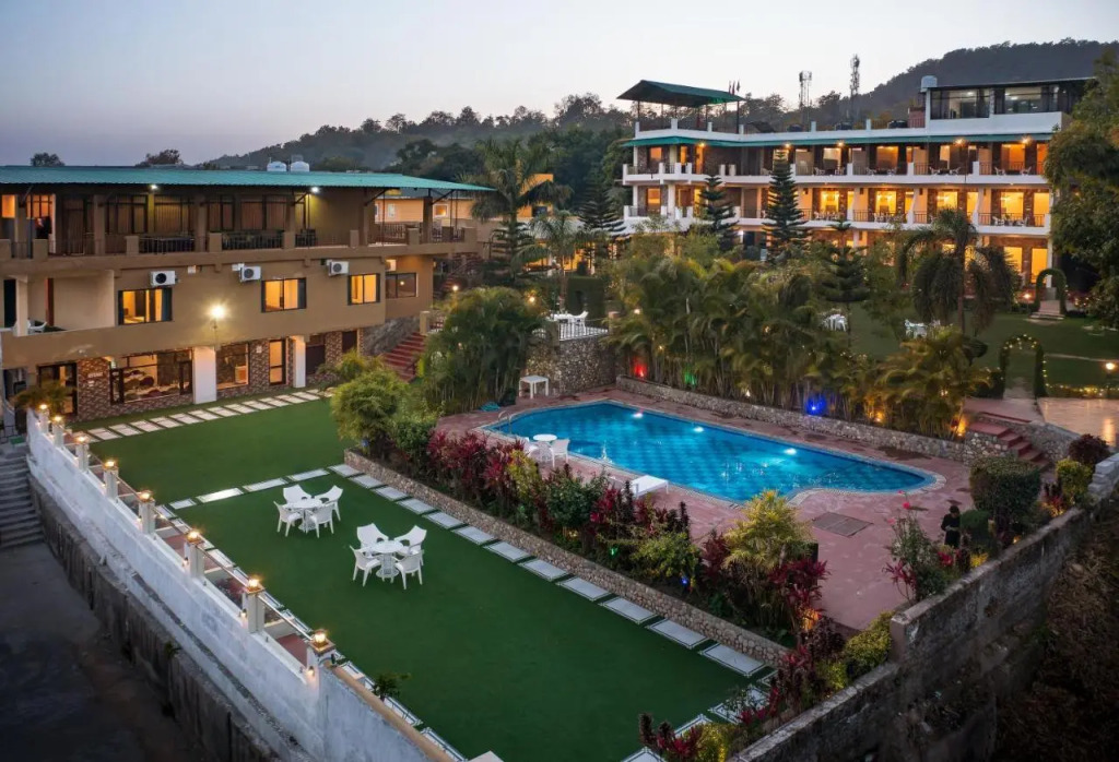 dee Fellows Riverside Resort
