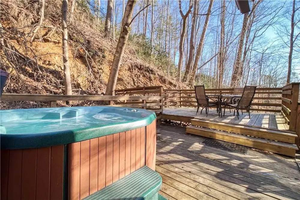 Creekside, 4 Bedrooms, Pool Access, WiFi, Fireplace, Sleeps 10