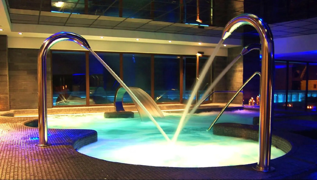 Hotel Val de Neu G.L