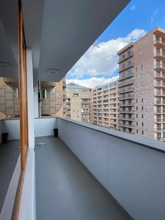 Apartment by Luxe Group TT666