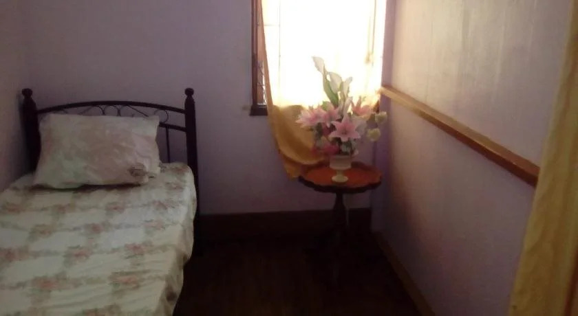 Robert's Guesthouse