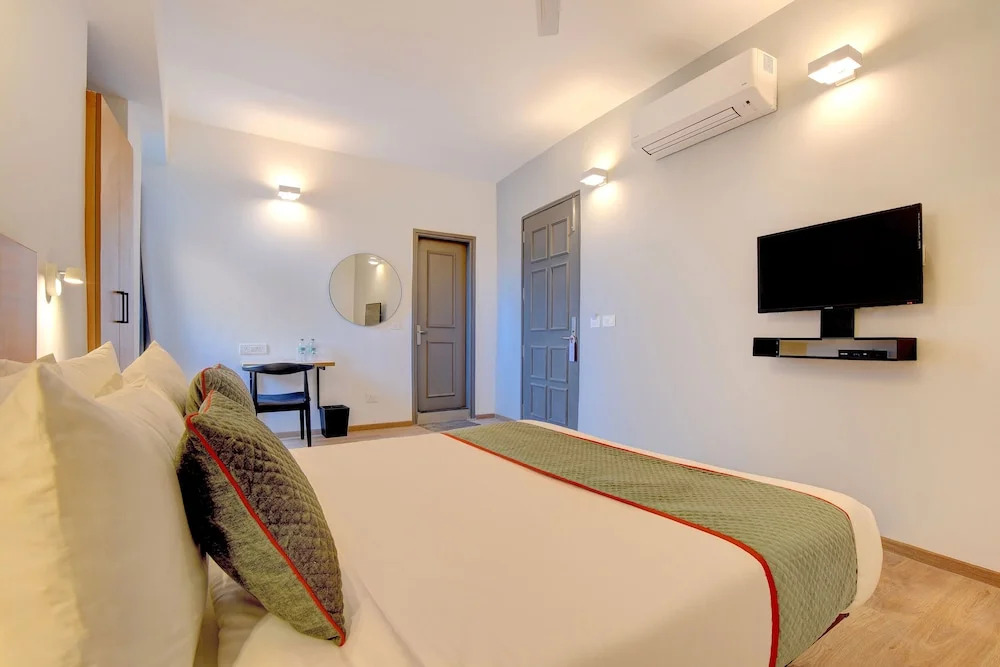 Hotel Aravali Inn & Banquet Hall