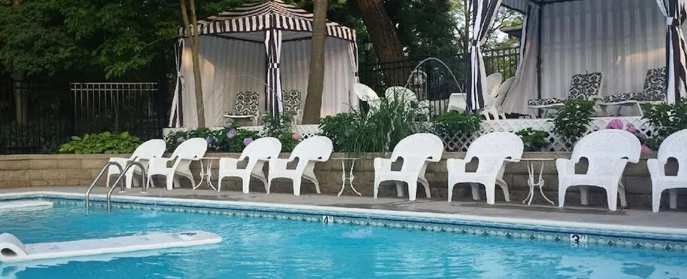 Maxwell Mansion Hotel