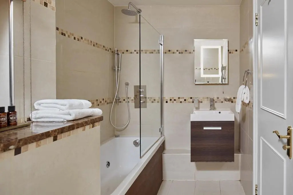 Arlington House Serviced Apartments