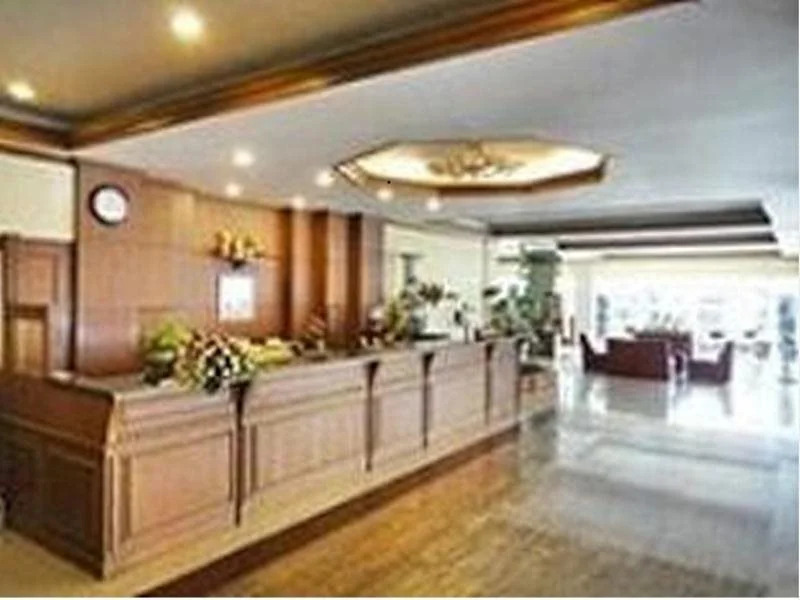 Thaksin Hotel
