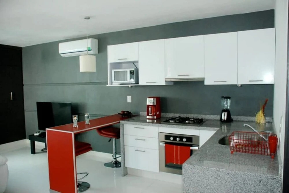 Apt In Playacar Very Close To The Beach And 5th Av