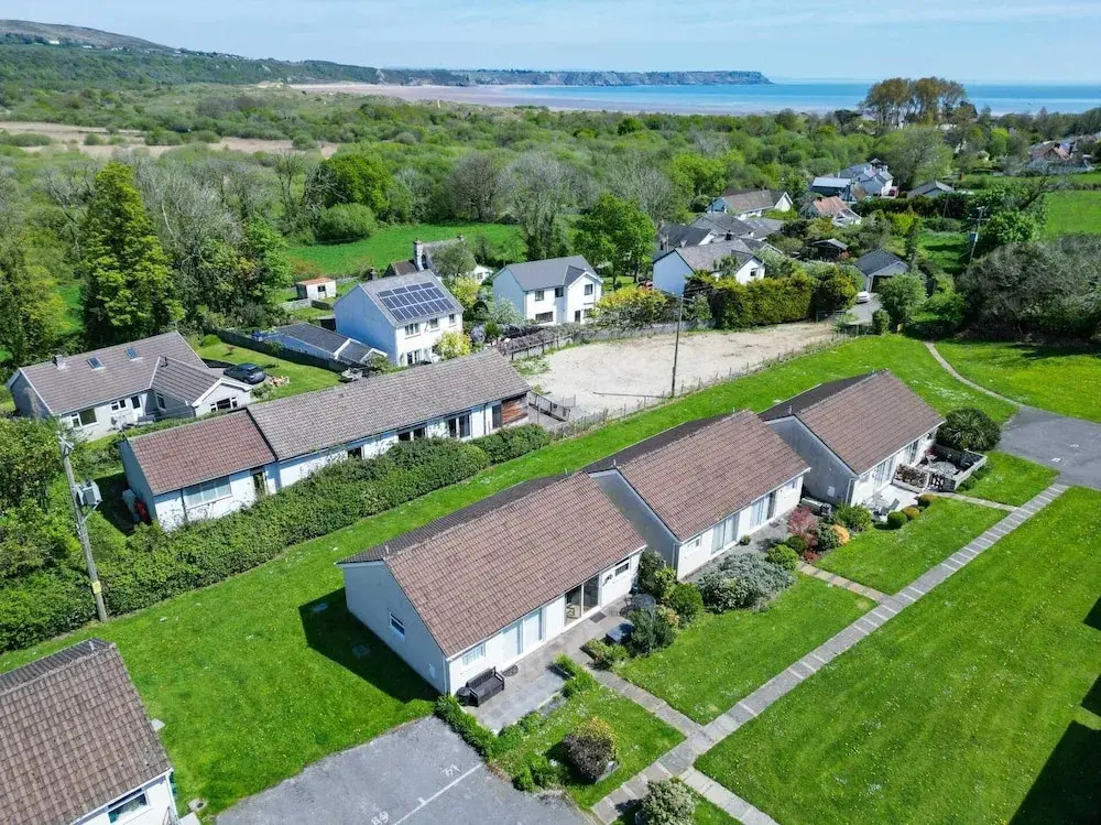 Bayview 72 - 2 Bedroom Chalet - Bayview Oxwich