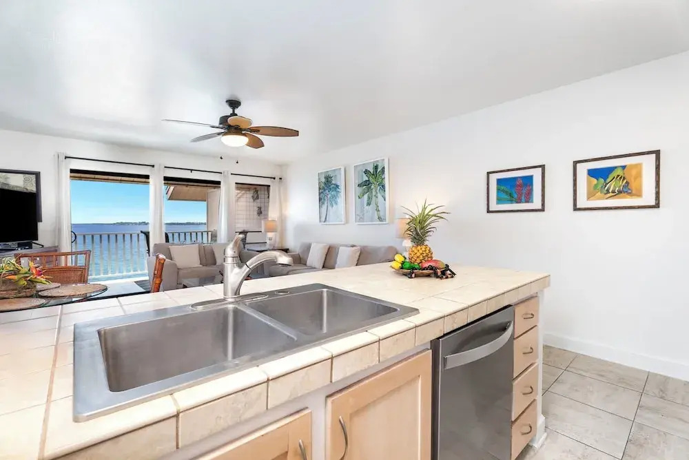 Direct Ocean Front - Upgraded Unit - Free Concierge - Vrkcv