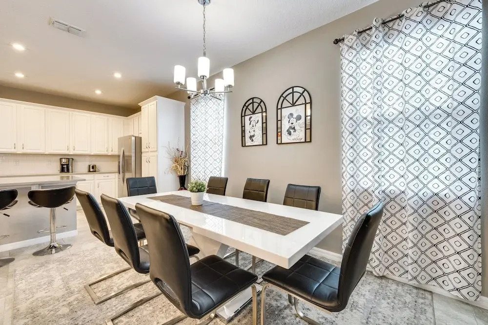 7 Mi to Wdw: Townhome w/ Private Pool
