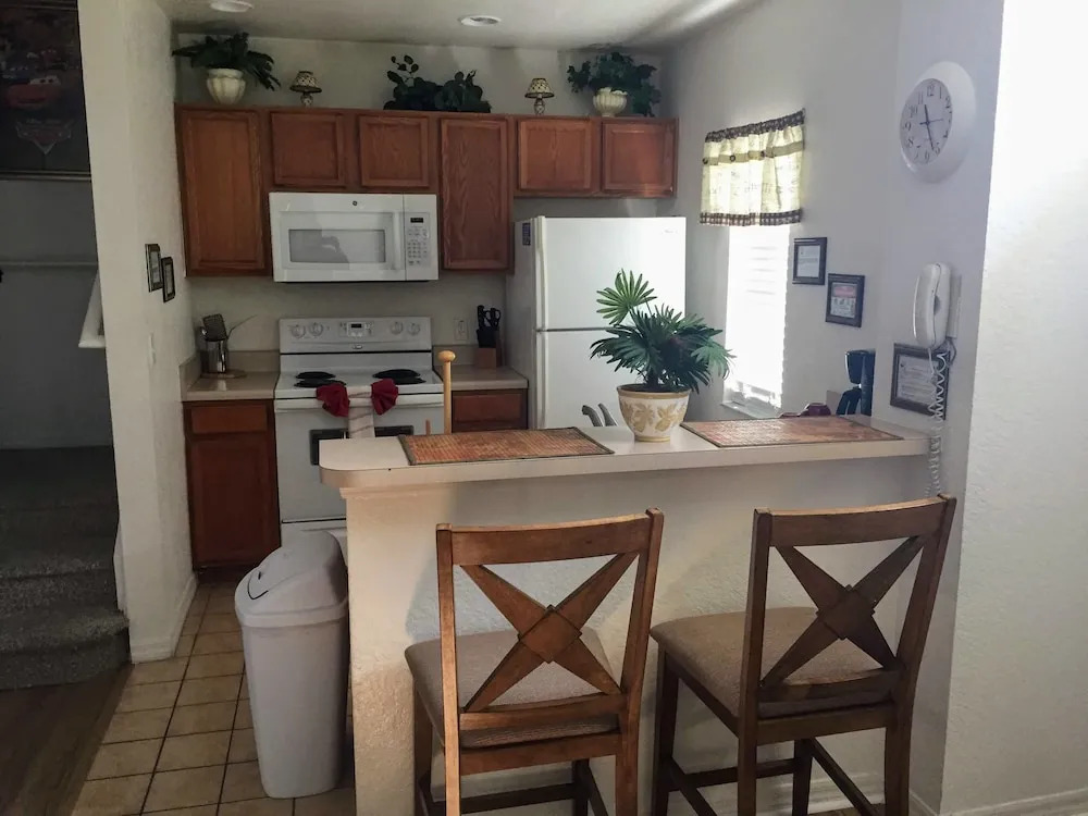 1391-38559 - 4 Bedroom Townhome