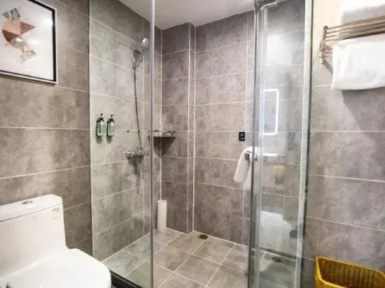 Nantong Jinduo Elegant Hotel (Nantong Dieshiqiao Home Textile City)