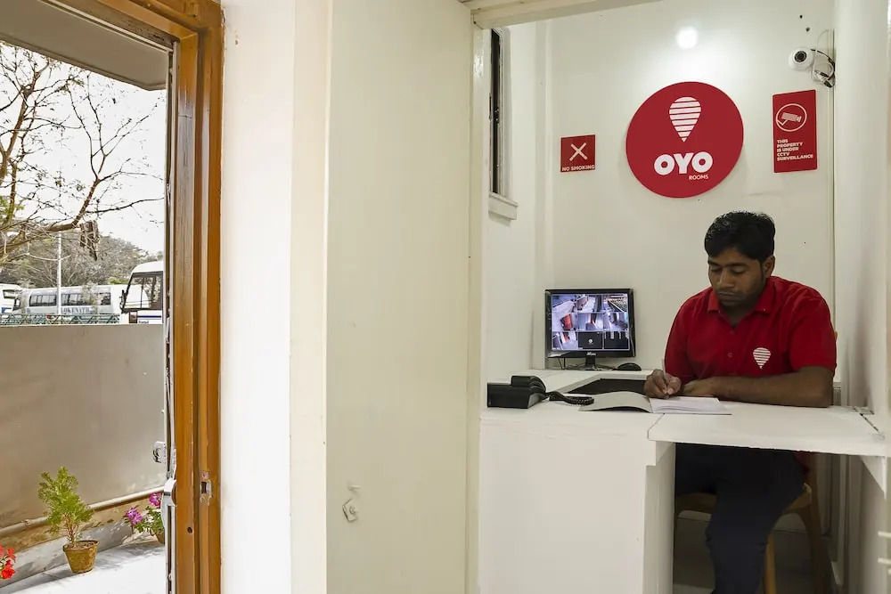 OYO 11054 Amar Raj Guest House