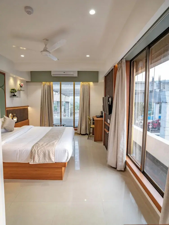 Hotel Supreme Inn