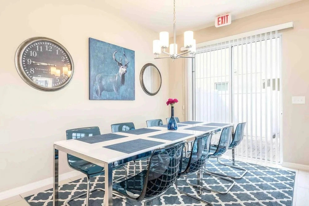 Super Chic-4 Bedroom Townhome IN Disney Area