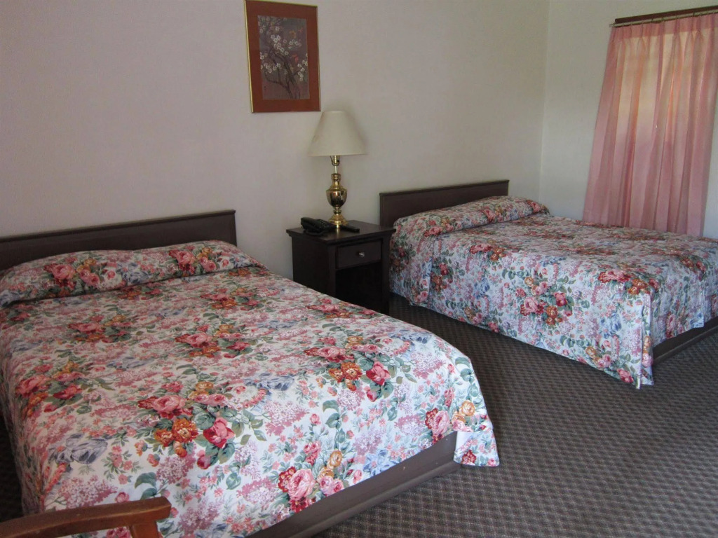 Cadet Motel