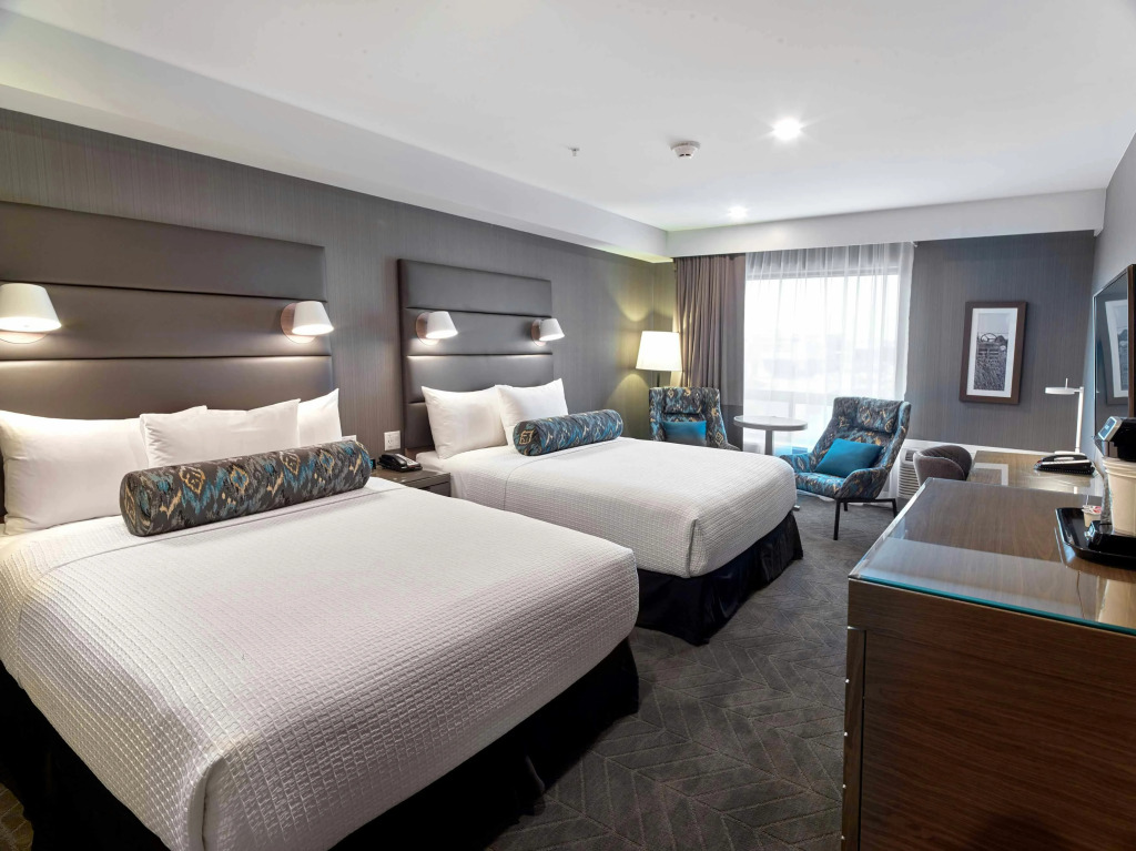 Sandman Signature Plano-Frisco Hotel